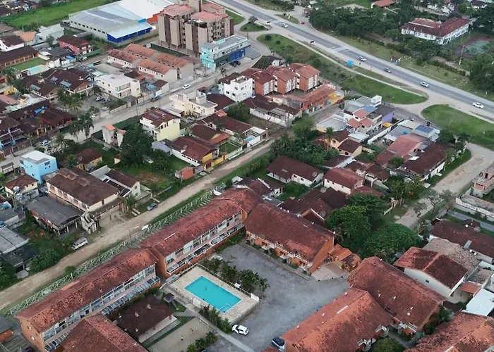 Apto Duplex Condominio Maranduba Ville II Sape A 100 Mts Da Praia